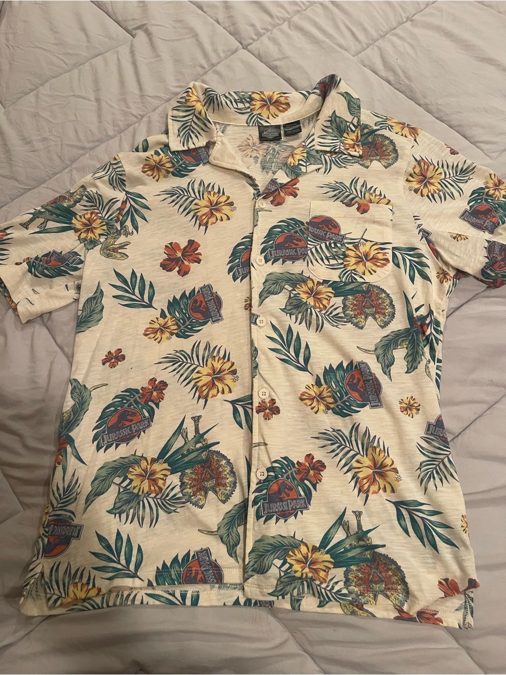 Jurassic Park Tropical Print Short-Sleeve Button-Up Shirt - Cream